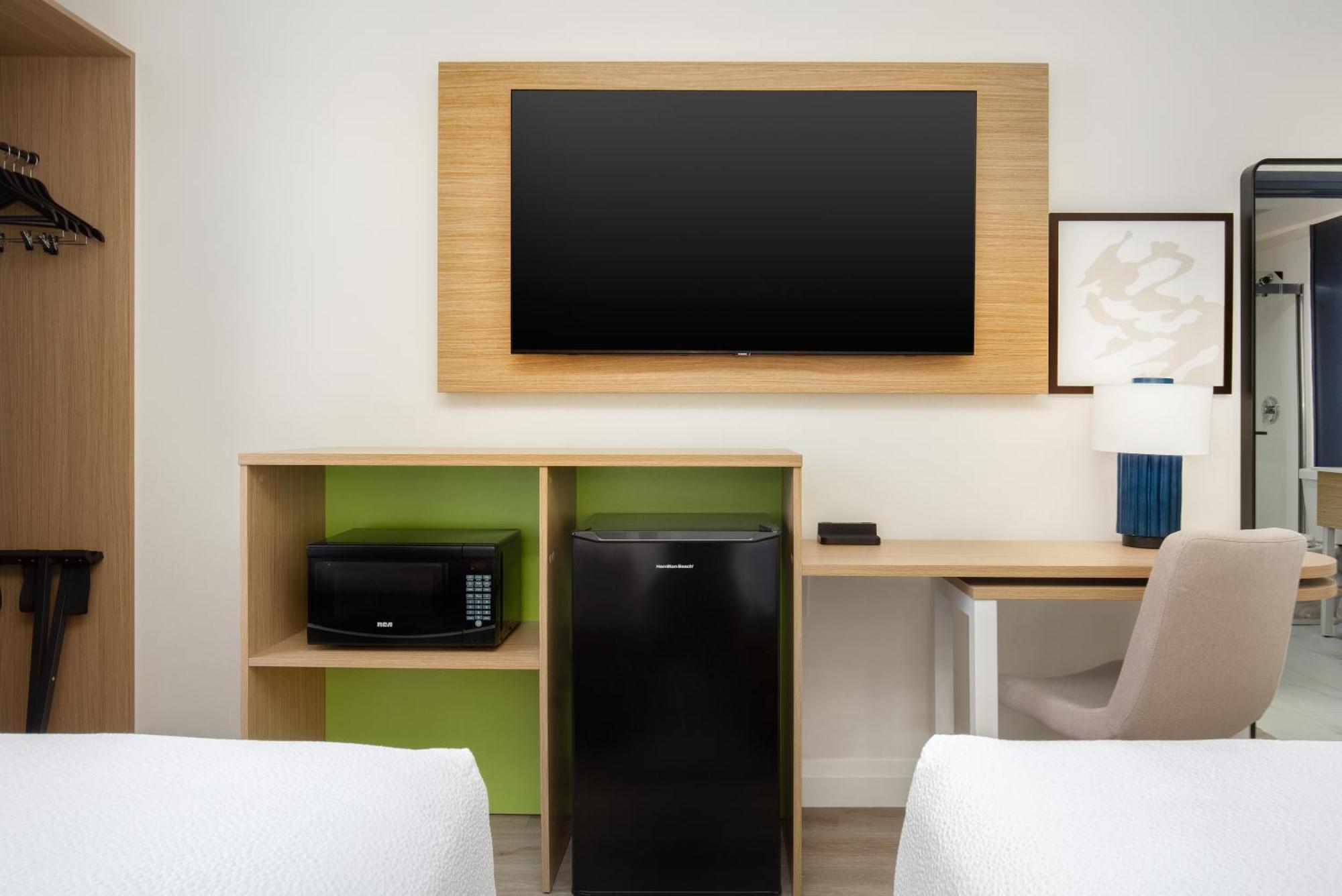 Spark By Hilton 3* Brockville